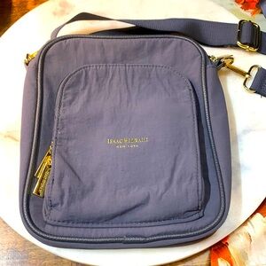 Isaac Mizrahi cross body bag. Perfect size great condition. Blue 🍪